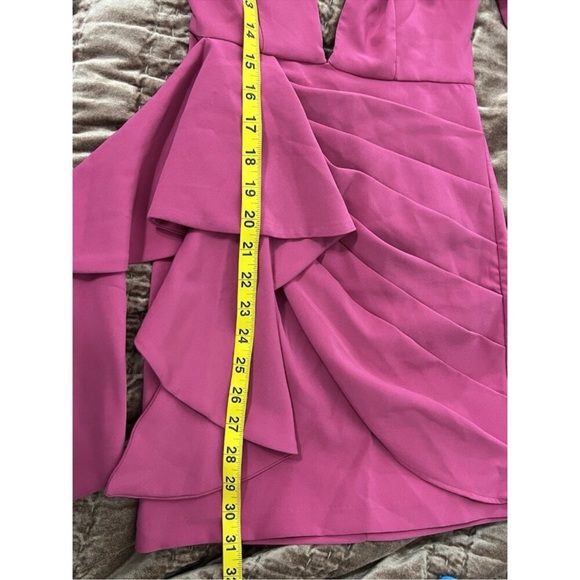 NWT Michael Costello Vibrant Pink Backless Dress - Picture 7 of 7